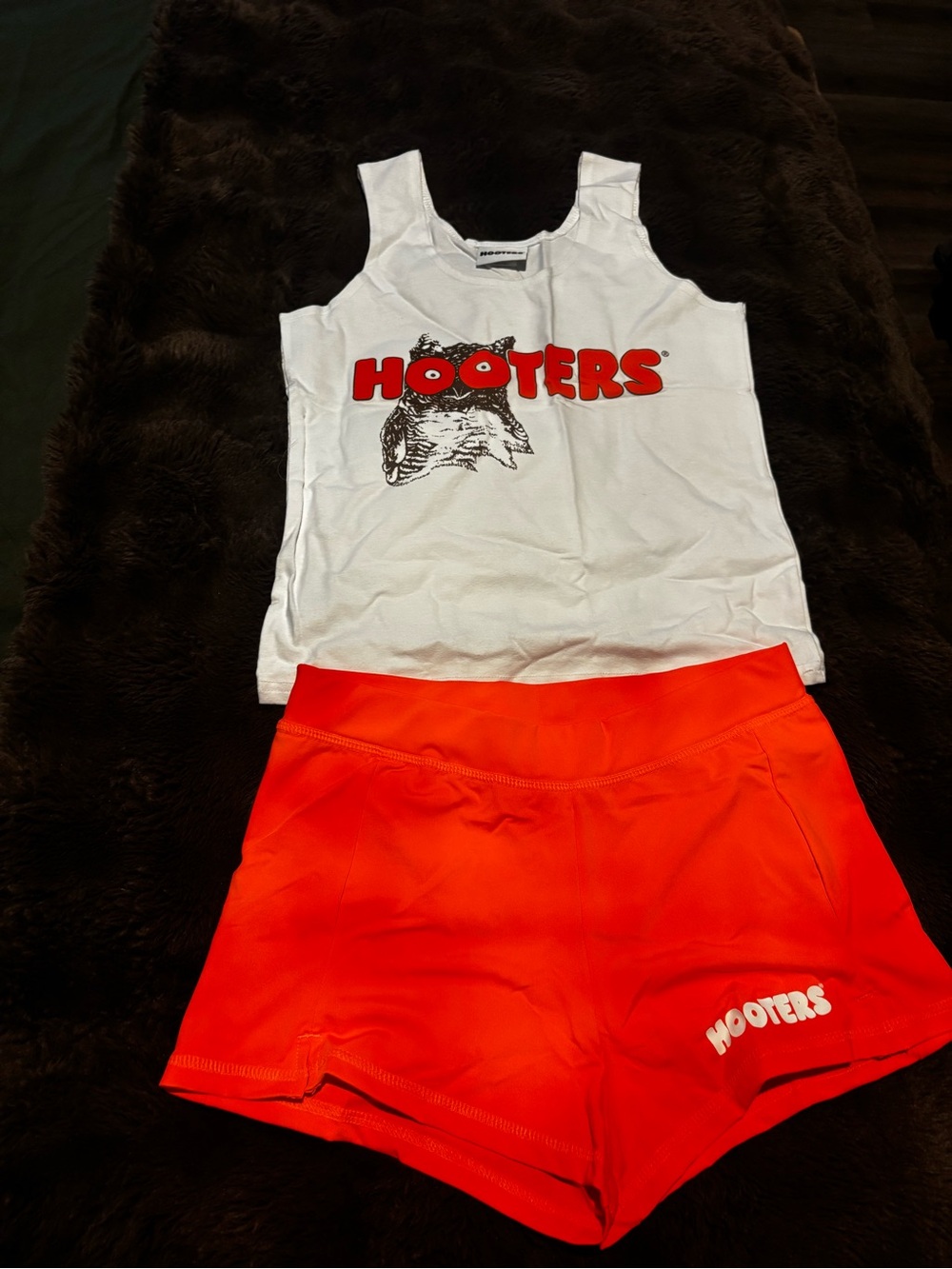 Hooters Costume